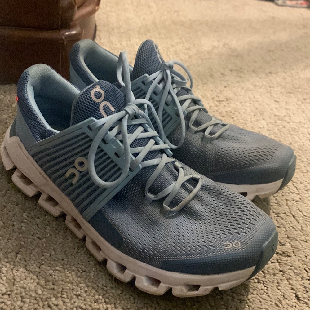 on cloud swiftly running shoes